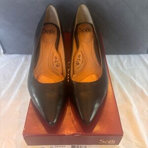Sofft Black Leather Heels‎